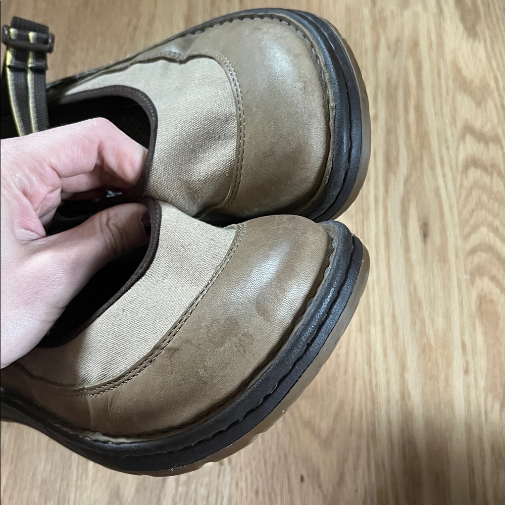 Vintage Chaco Mary Janes - Loyalist Taupe, USA, Vibram Soles - Size 11 - Picture 3 of 5